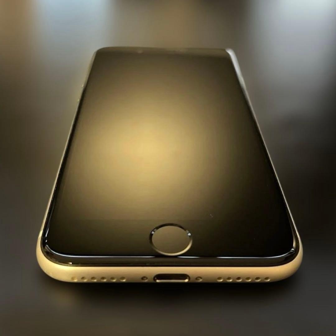 iPhone SE 第2世代 64GB ホワイト SIMフリー 初期化済み