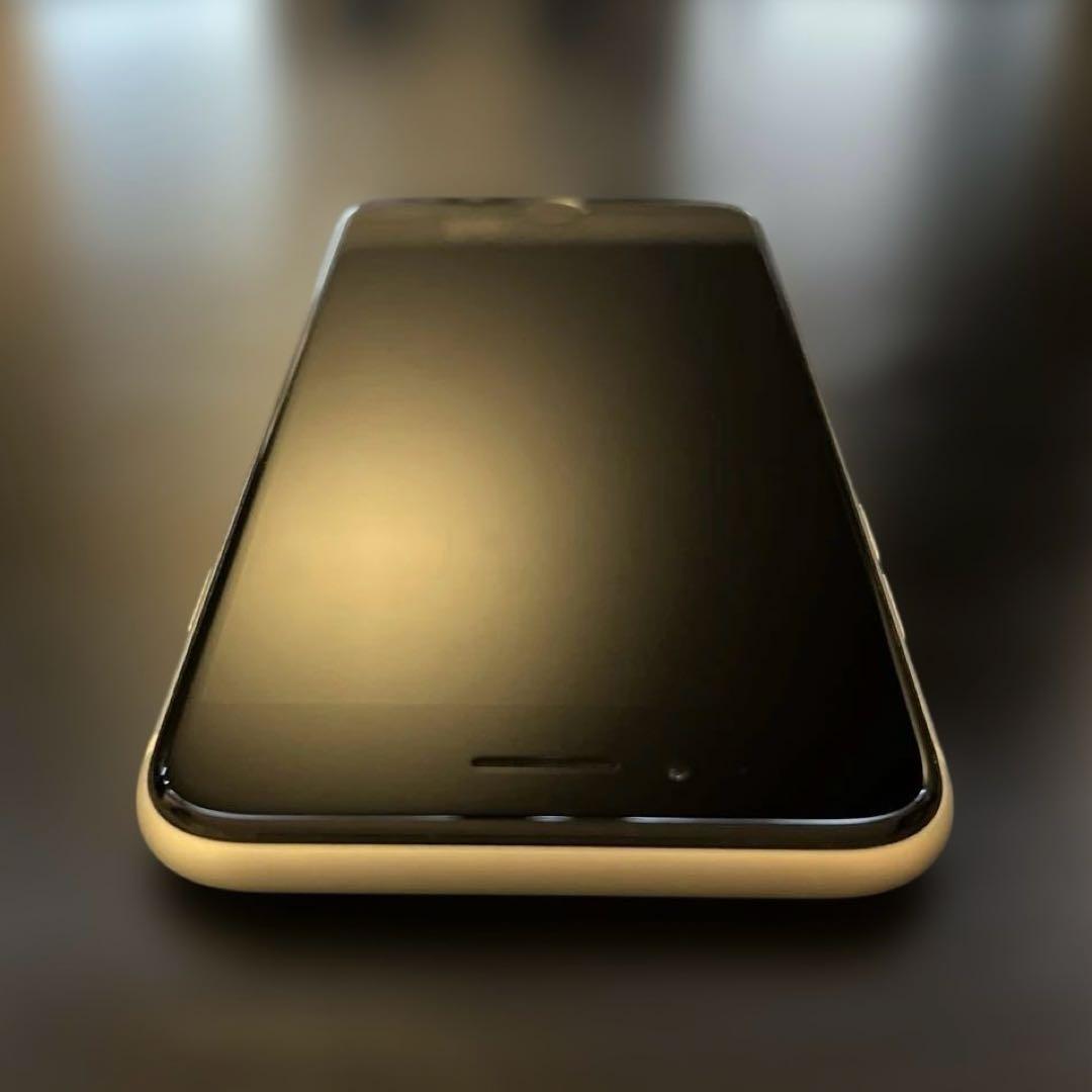 iPhone SE 第2世代 64GB ホワイト SIMフリー 初期化済み