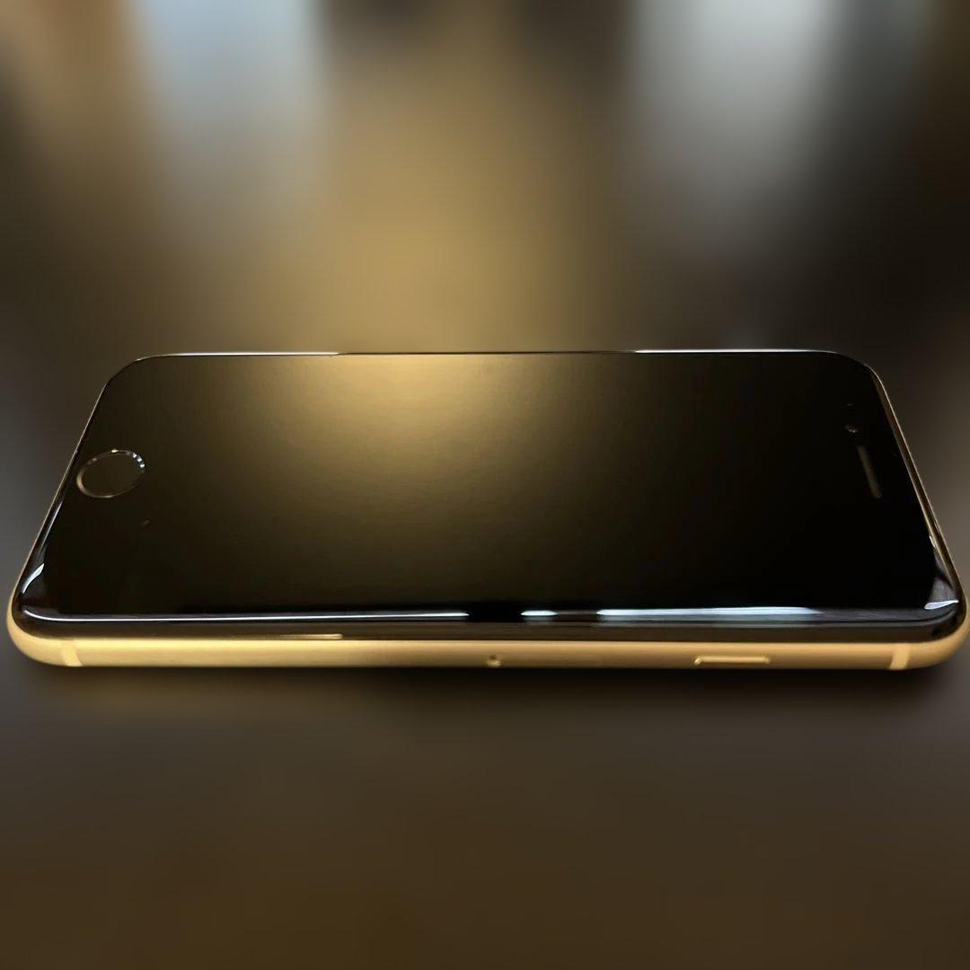 iPhone SE 第2世代 64GB ホワイト SIMフリー 初期化済み