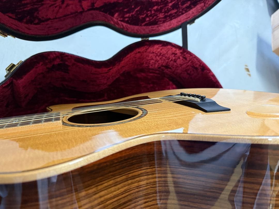 【週末価格】Taylor Acoustic Guitar 814ce