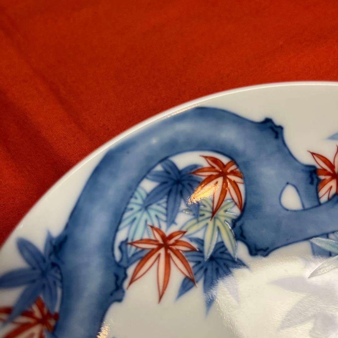 市川光春「色鍋島紅葉文櫛高台皿」