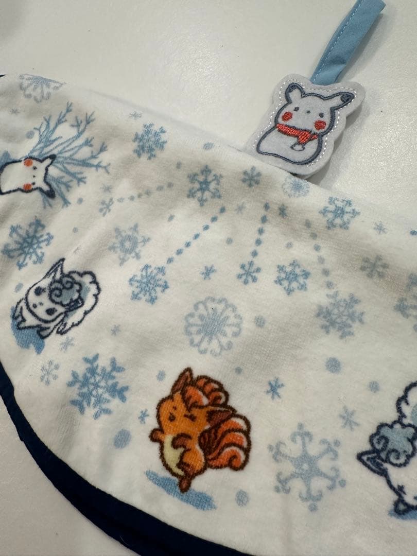 イッツデモ　ポケモン　サークルタオル　オーナメント缶　2点セット