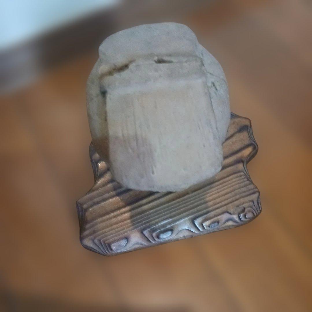 埴輪（はにわ）木製台座付き