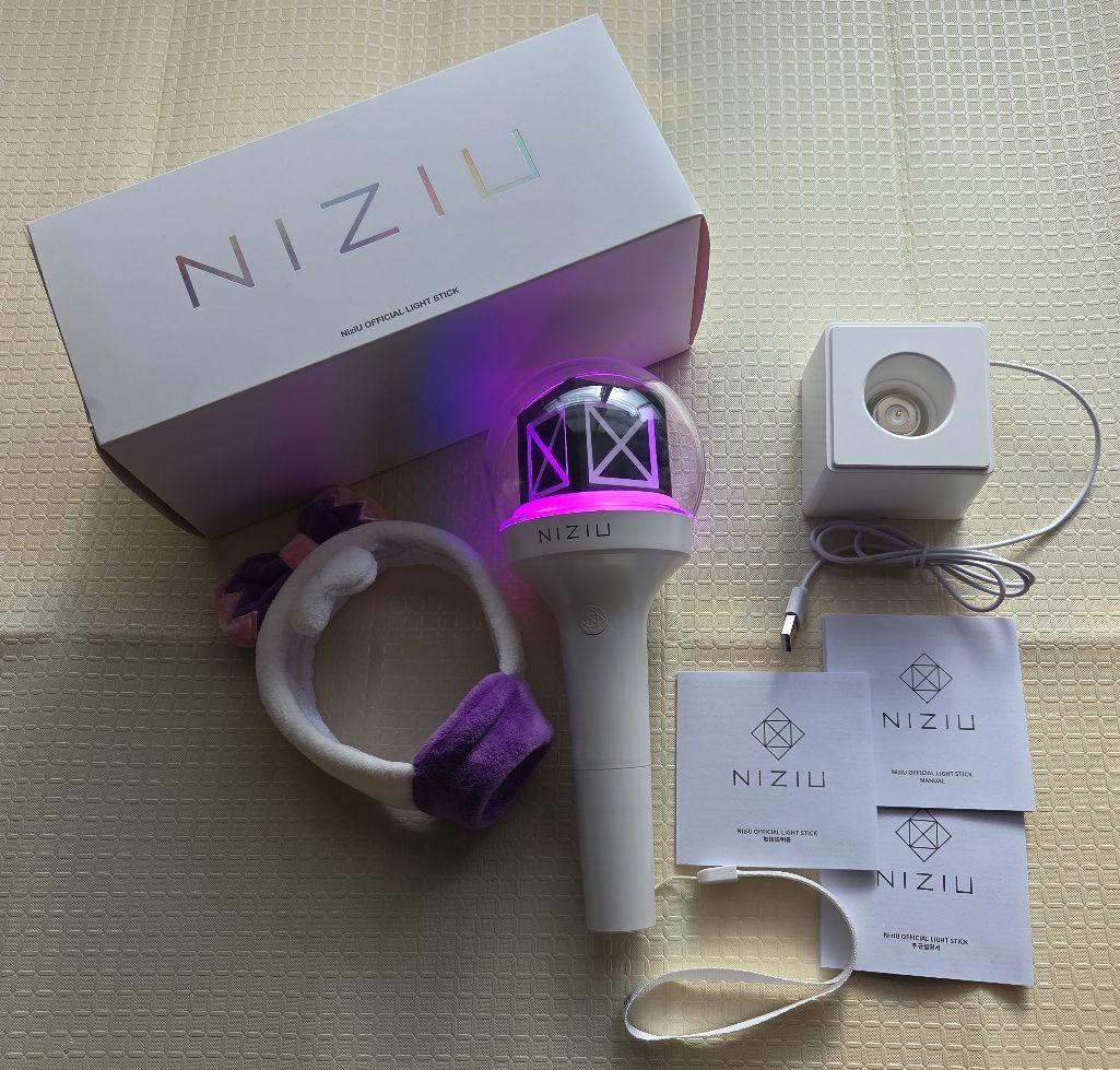 本日限定値下NiziU ペンライト マヤ ペンライトカバー 翌日発送 動作確認済