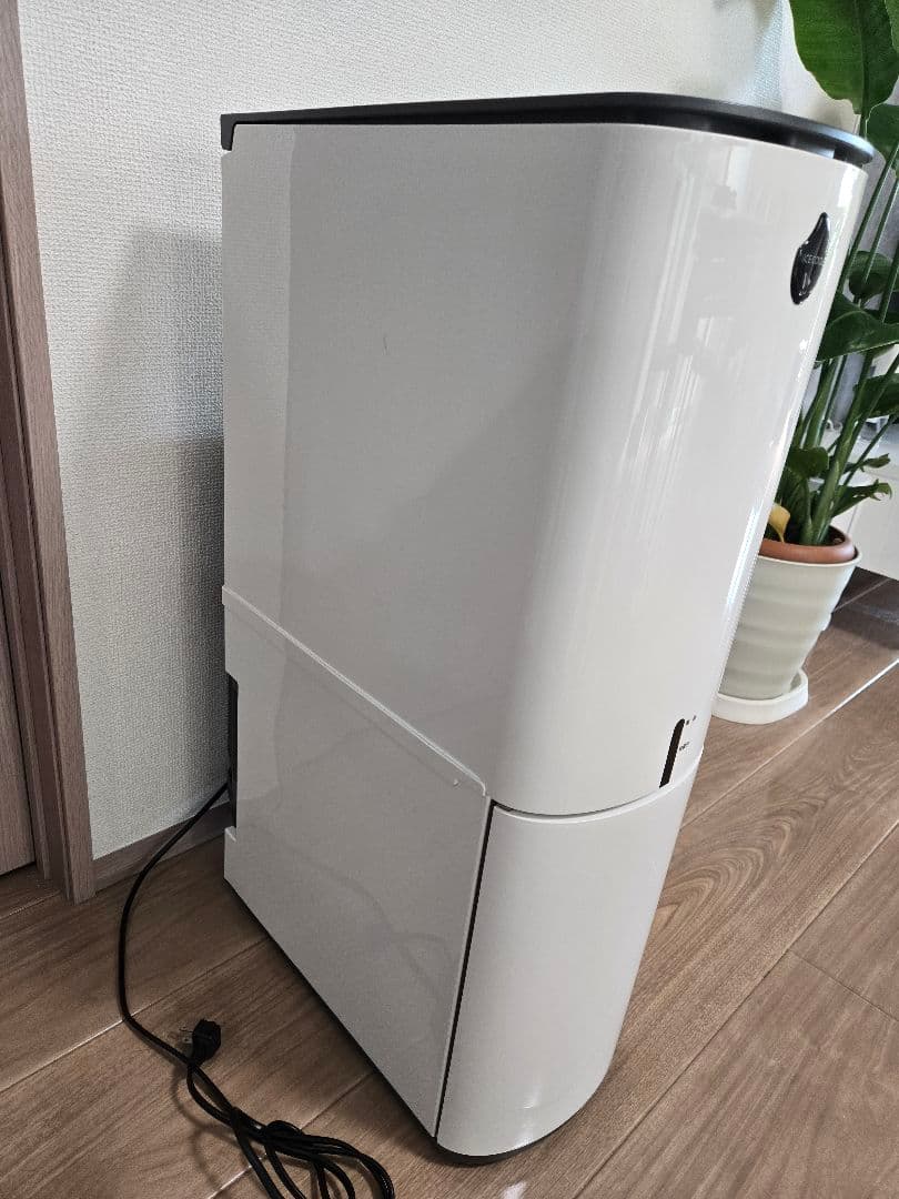 エムケー精工　保冷米びつライスクール