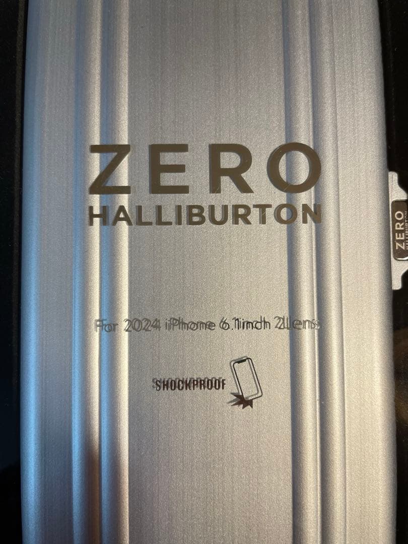 ZERO HALLIBURTON ゼロハリiPhone 6.1インチ2LENS用