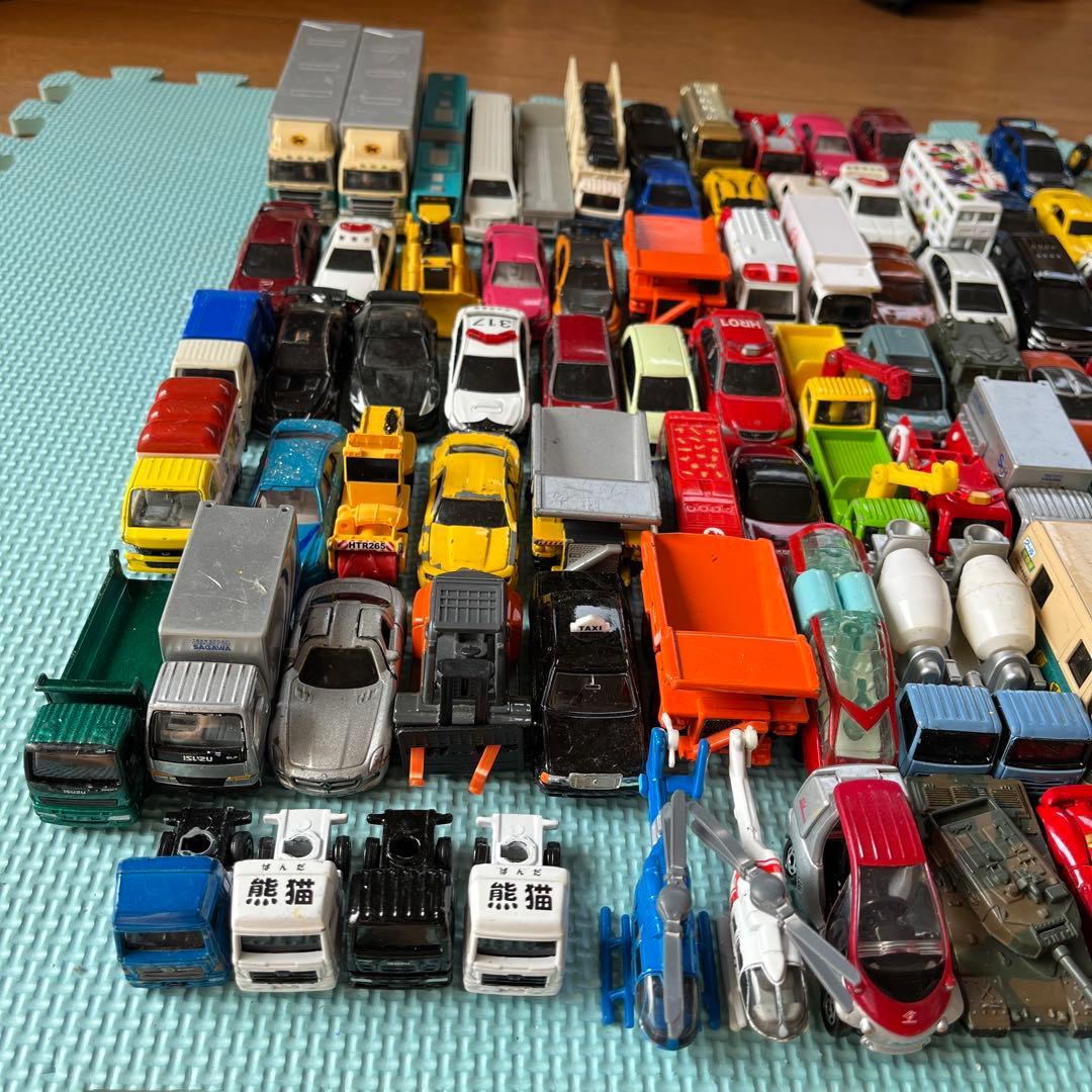トミカ大量まとめ売り