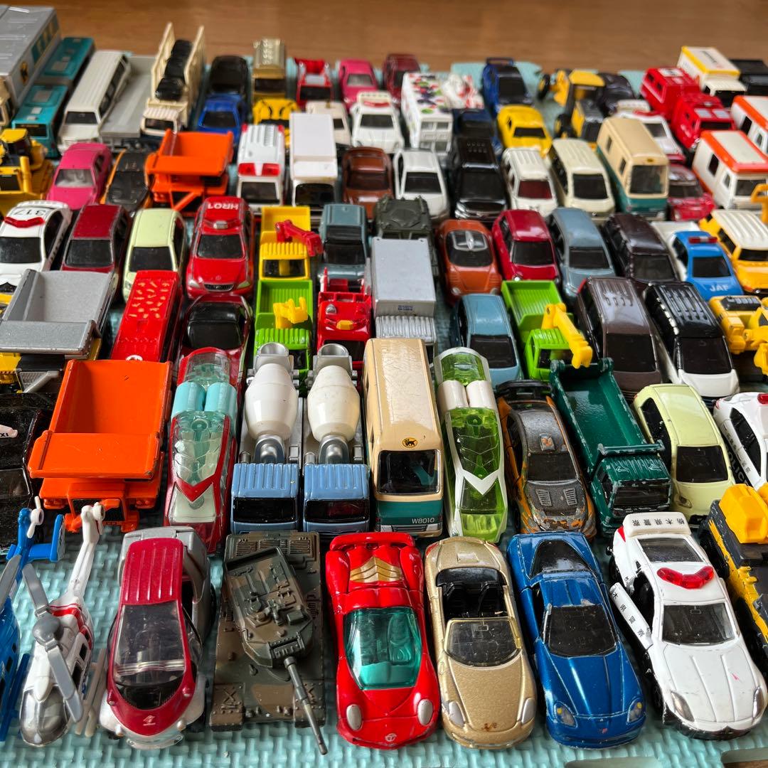 トミカ大量まとめ売り
