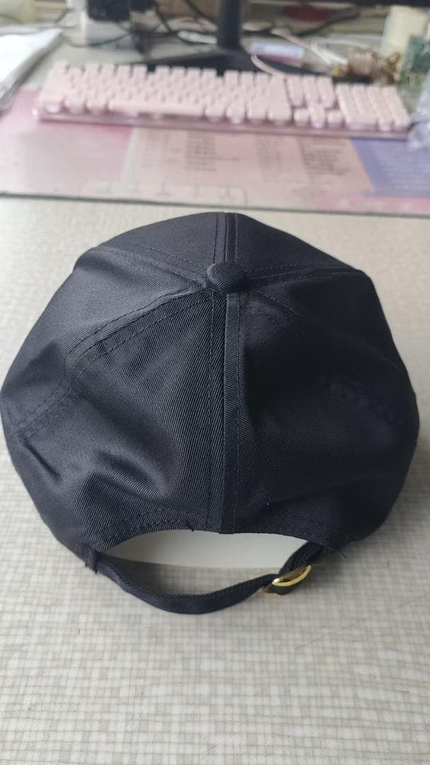 セリーヌ ブラック刺繍ロゴベースボールキャップ