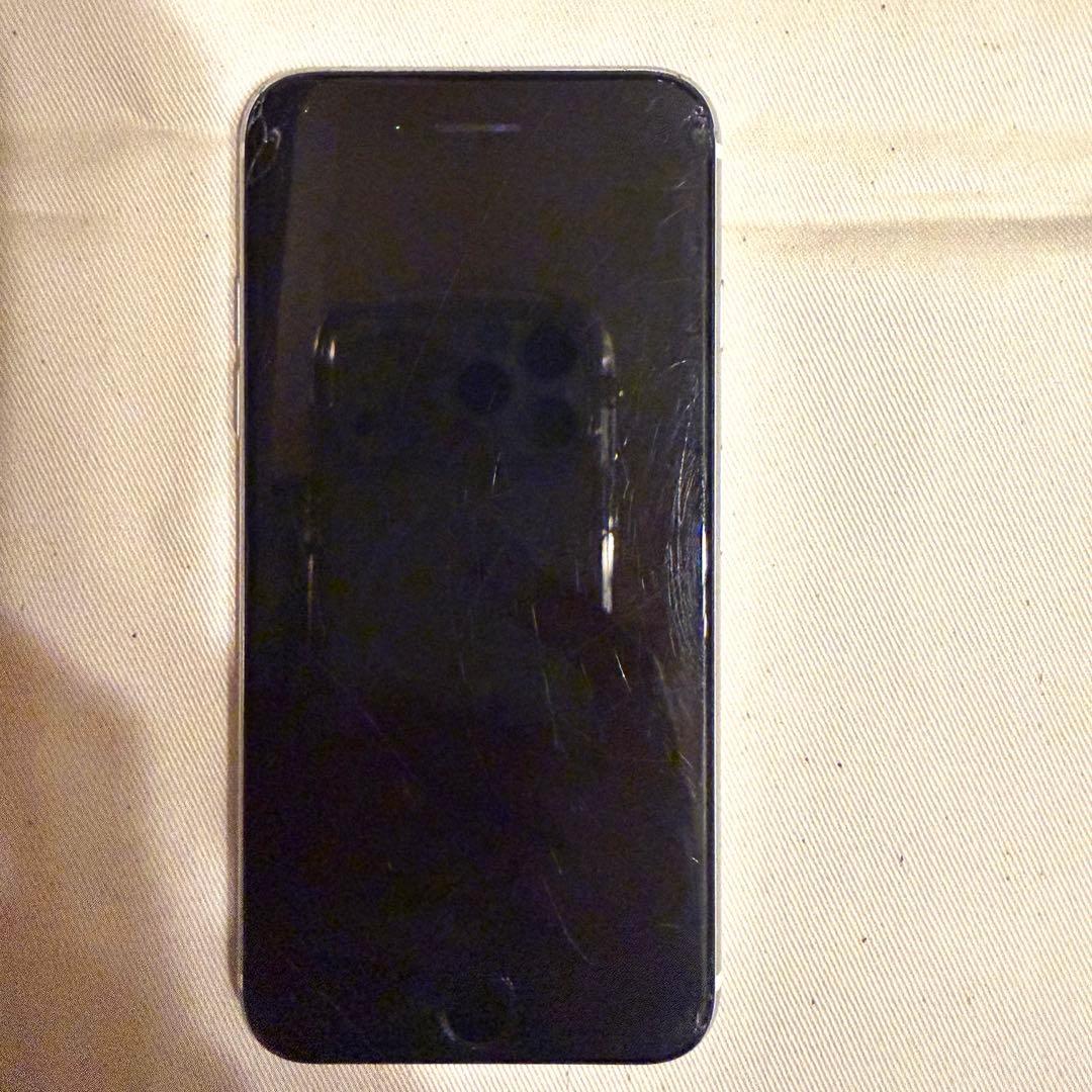 【動作良好】iPhone SE 第2世代 64GB ホワイト