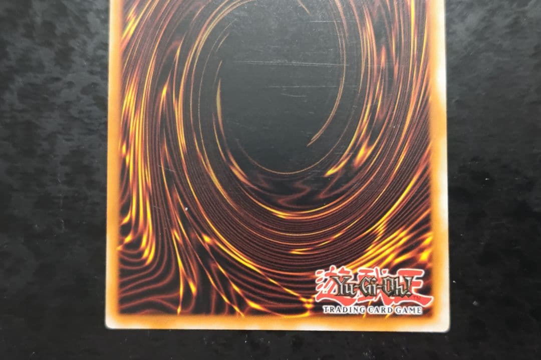 遊戯王　アルカナフォースXXI-THE WORLD　イタリア版アルティメットレア