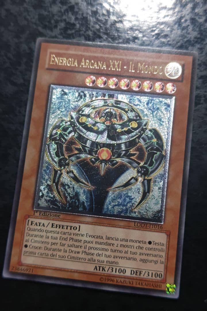 遊戯王　アルカナフォースXXI-THE WORLD　イタリア版アルティメットレア