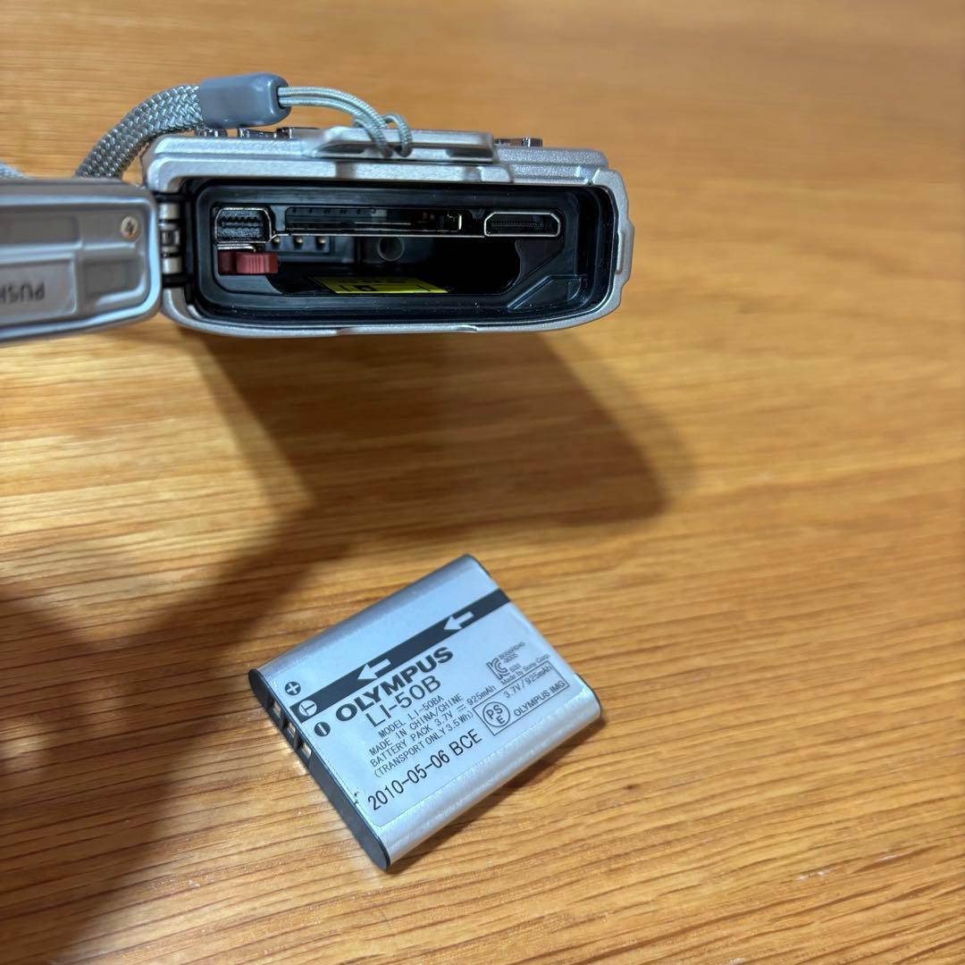 OLYMPUS μ Tough 8010 デジタルカメラ 防水 防塵 耐衝撃