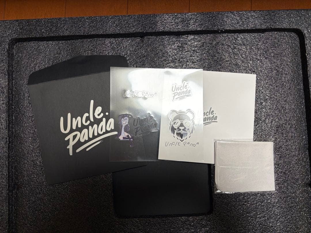 猫麦とろろ ガラスマウスパッド