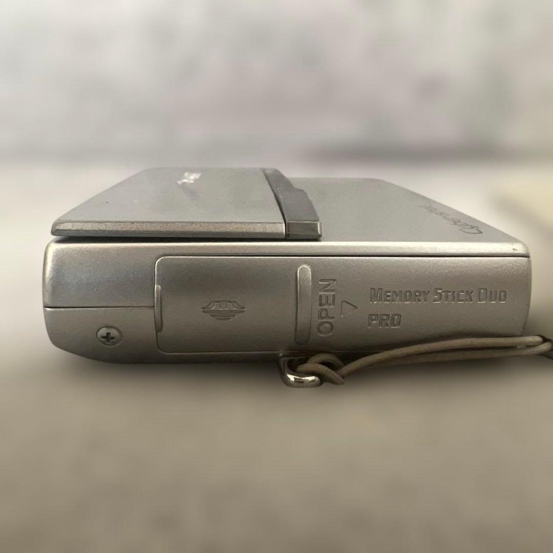 デジタルカメラ SONY Cyber-shot DSC-T9