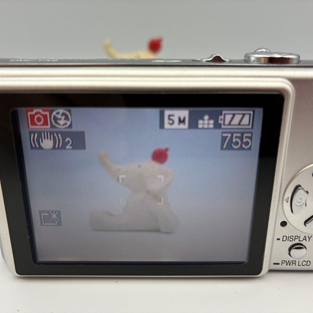 美品★ LUMIX DMC-FX8 パナソニック シルバー オールドコンデジ