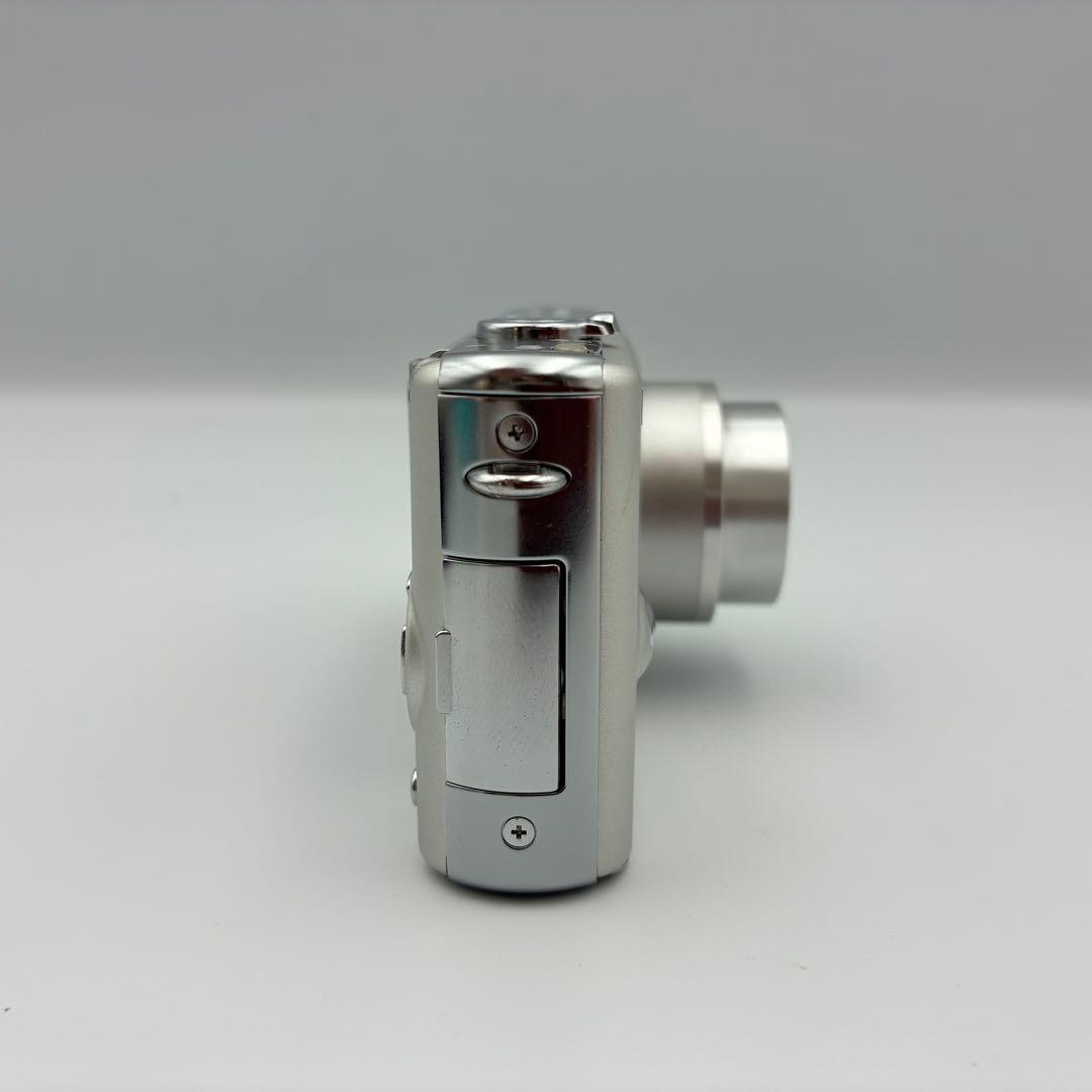 美品★ LUMIX DMC-FX8 パナソニック シルバー オールドコンデジ