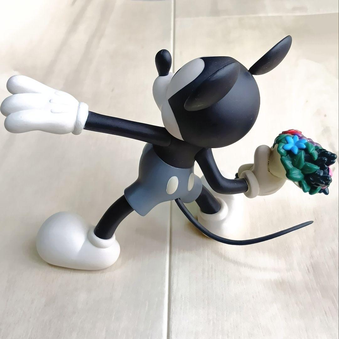 メディコムトイ✳️ミッキーマウス バンクシー glamb DISNEY 限定品