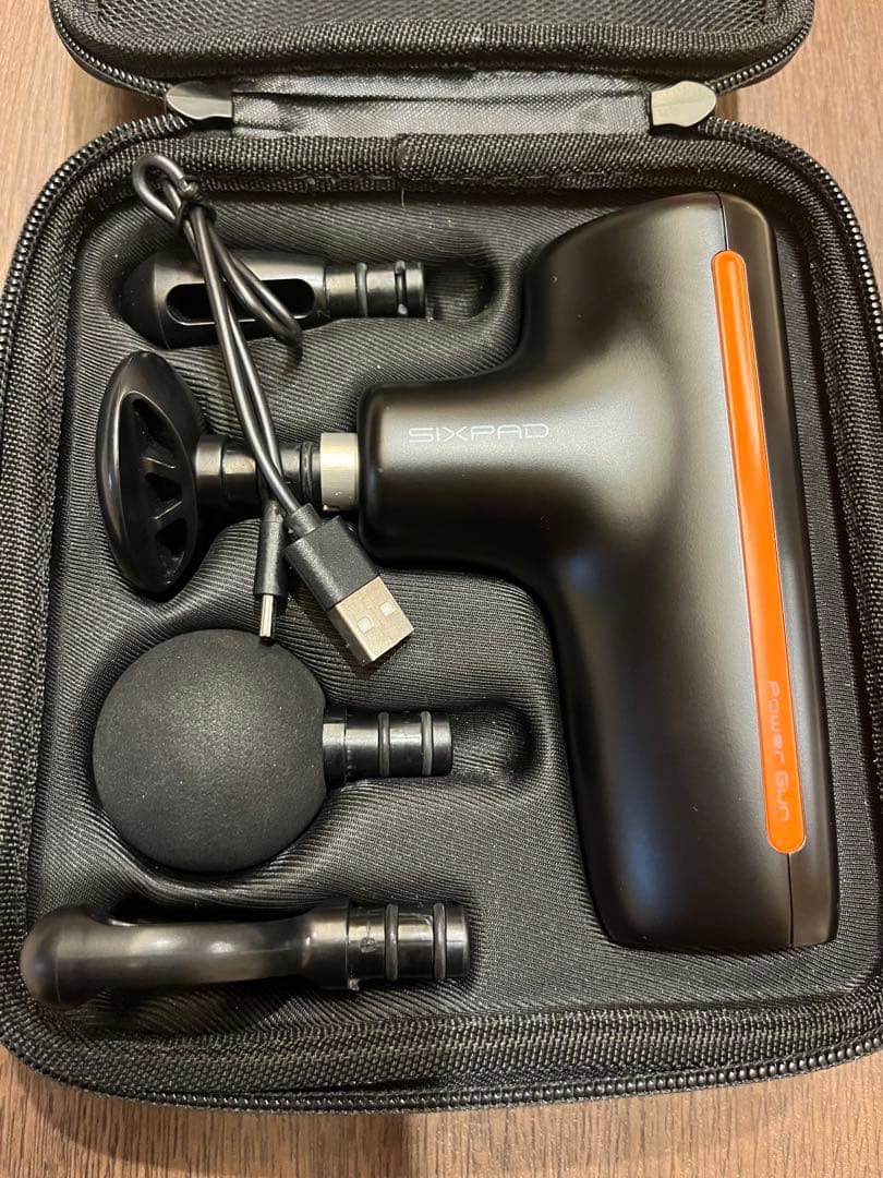 SIXPAD マッサージガン 専用ケース付き　❗️割引中❗️