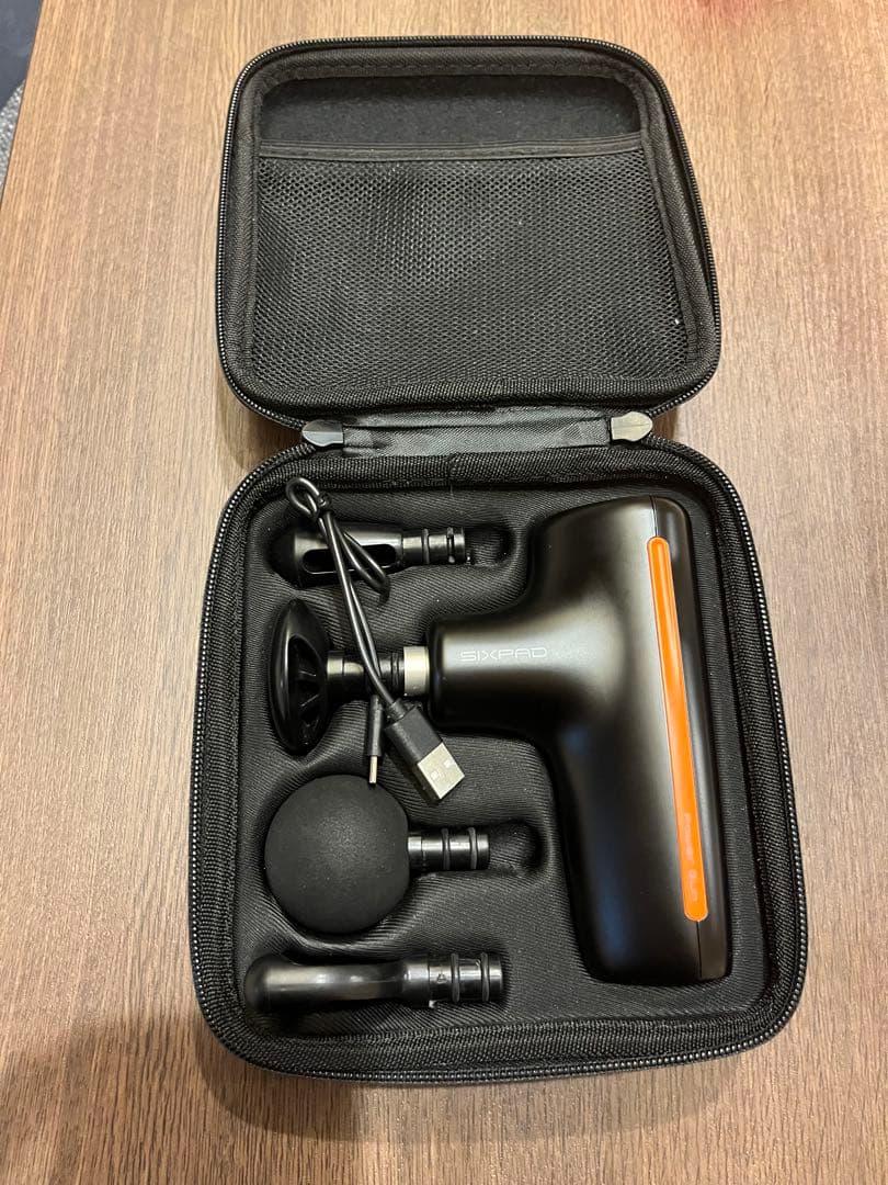 SIXPAD マッサージガン 専用ケース付き　❗️割引中❗️