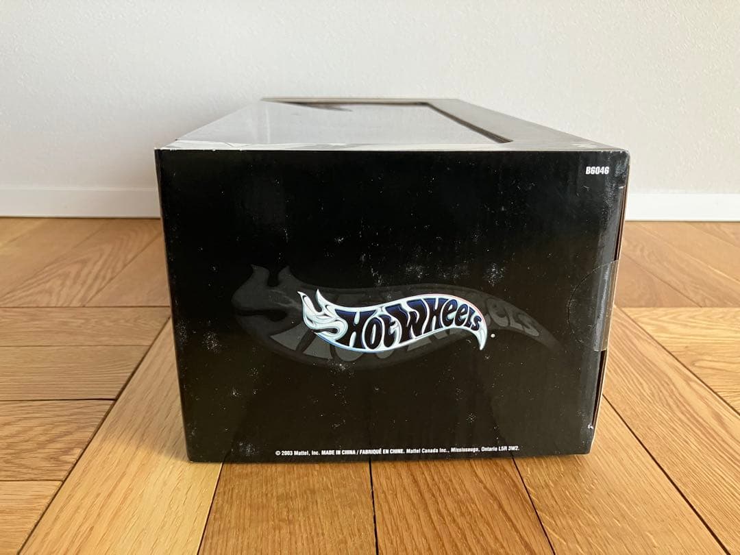 未開封 1/18 Hot Wheels Batmobile バットモービル