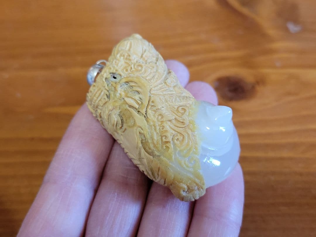 ★ガネーシャ彫刻　ケオン　ペンダントトップ ★