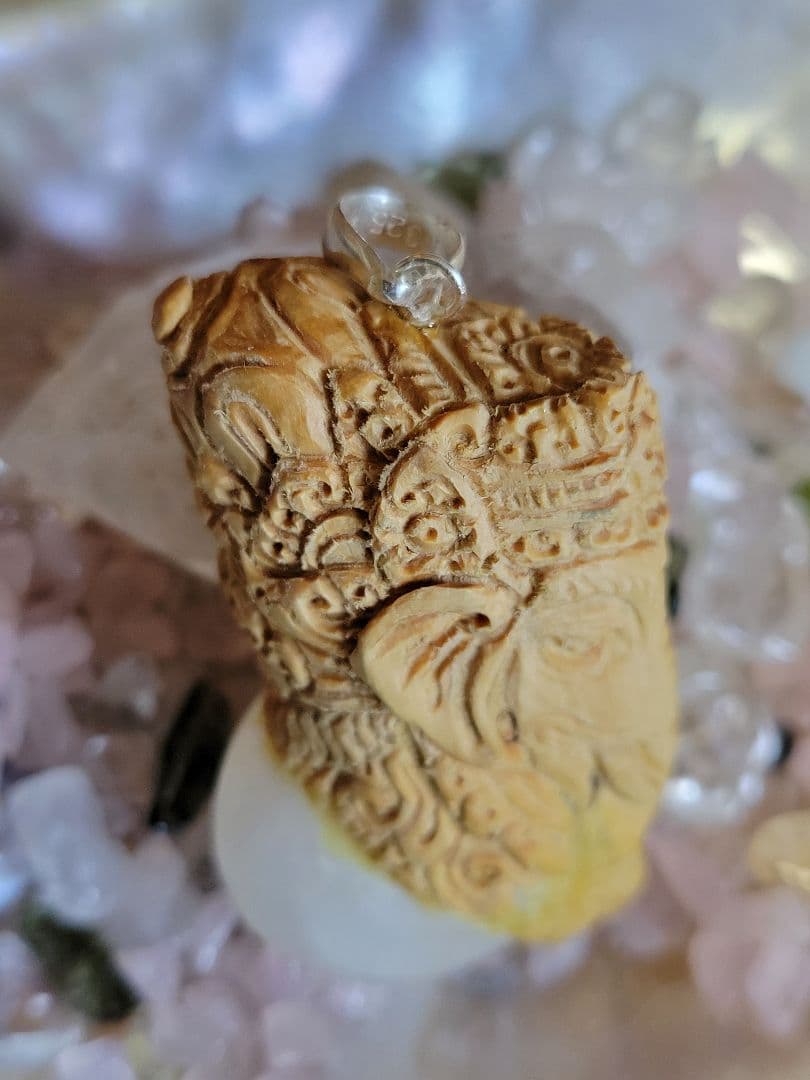 ★ガネーシャ彫刻　ケオン　ペンダントトップ ★