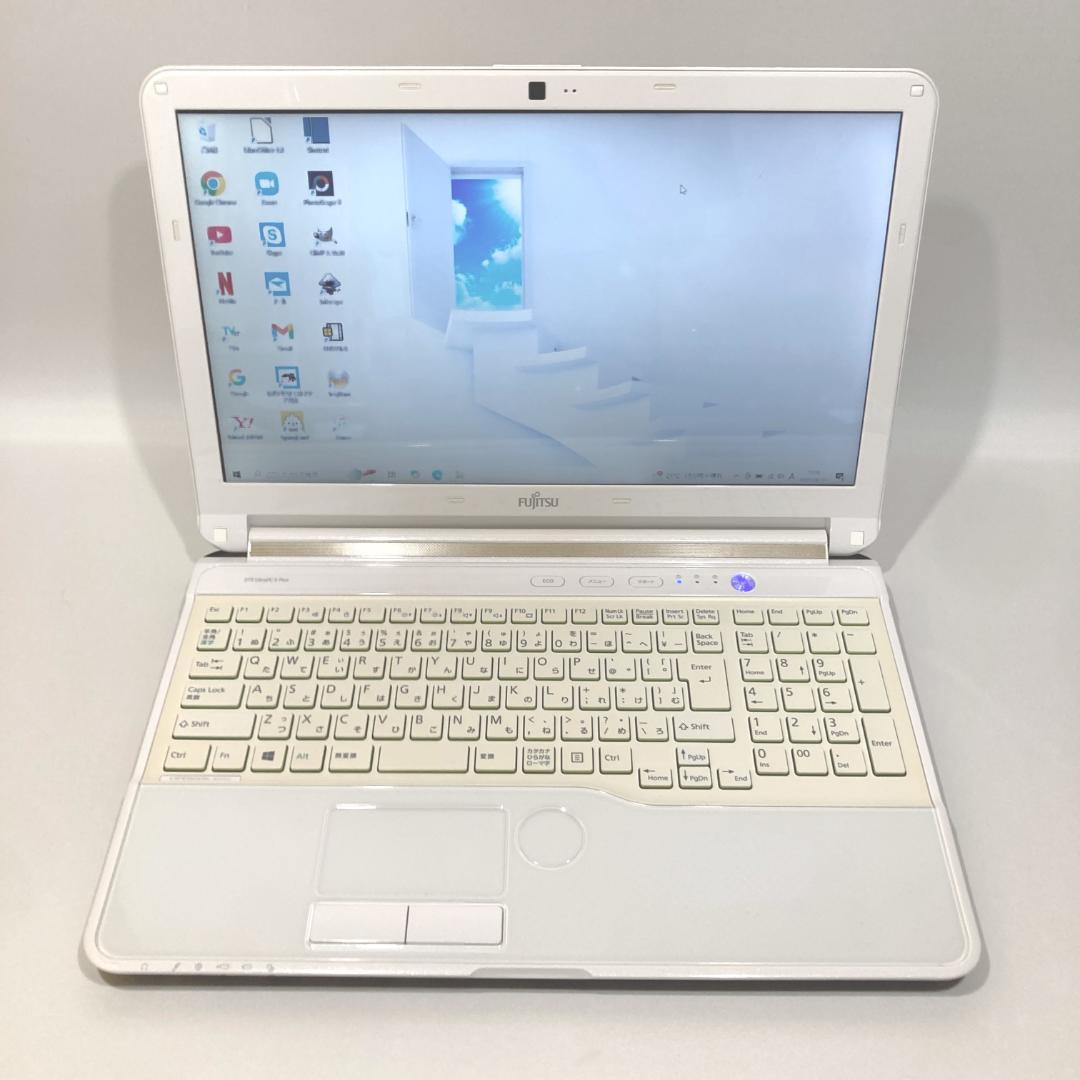 ✨特価✨超速i7・カメラ・ブルーレイ◇白◇すぐ使えるノートパソコン◇T140-2