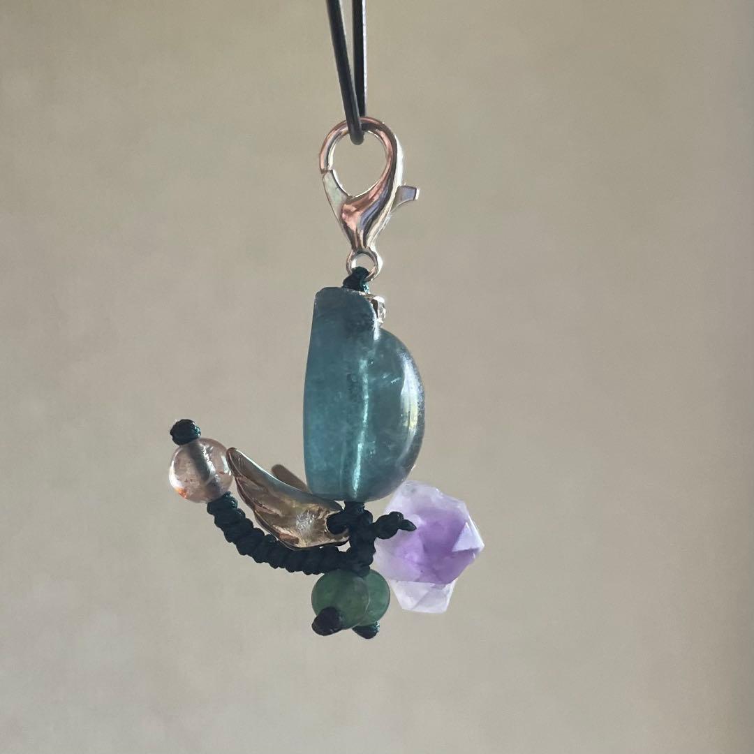 824 825s re フローライト　ラベンダーアメジスト原石 テラヘルツ　他