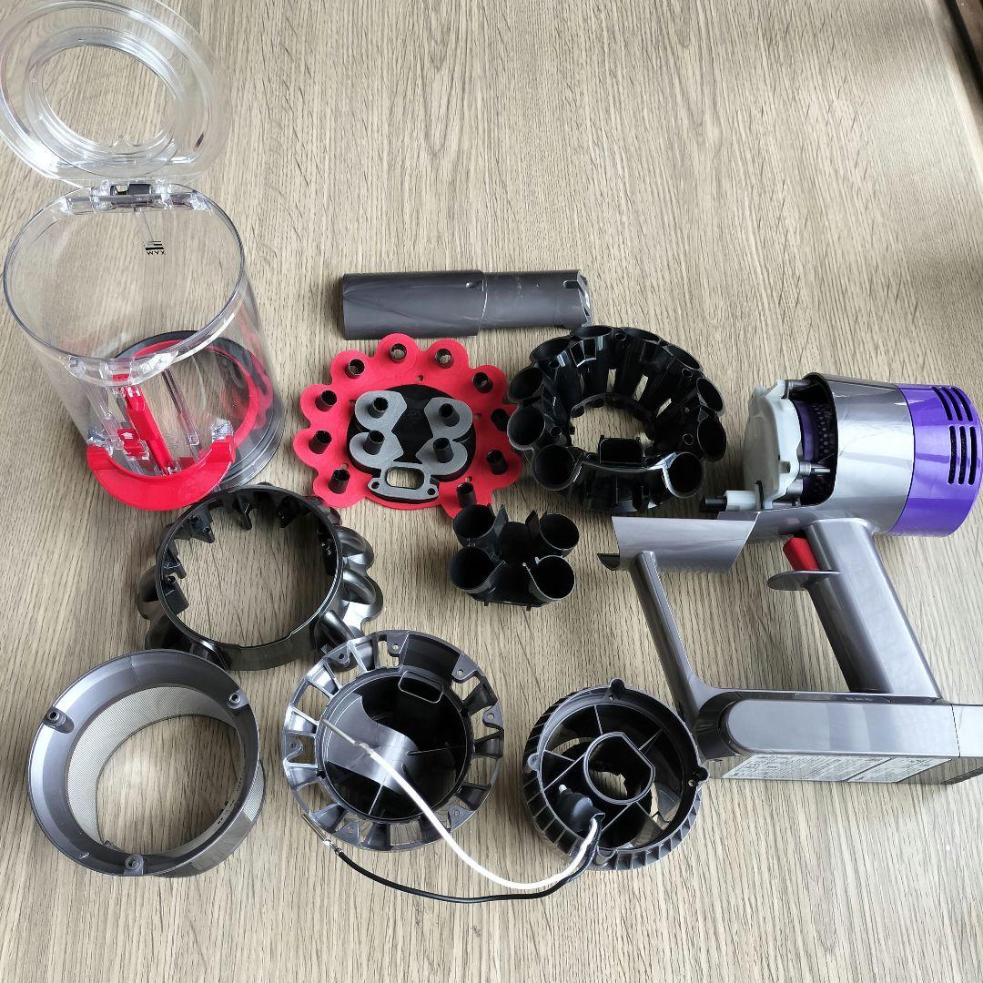 Dyson V10 SV12 ダイソン 本体のみ 純正新品バッテリーに交換済！