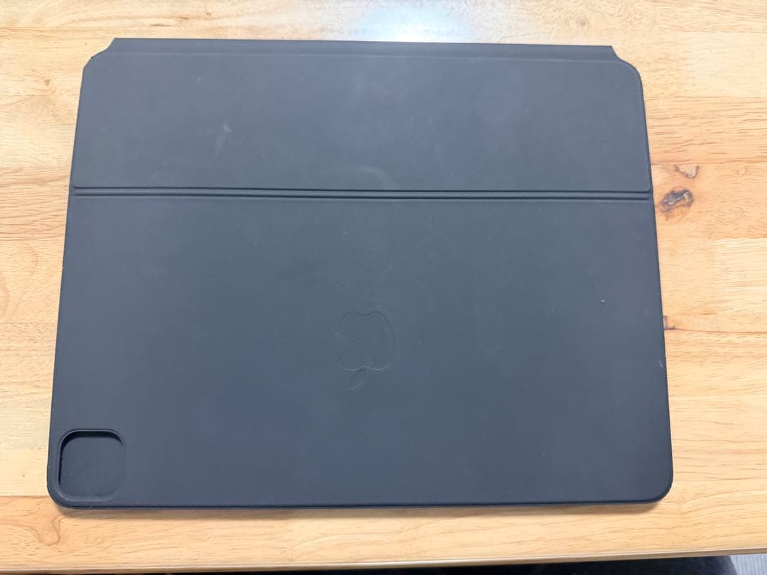 iPadPro12.9第5世代とMagickeyboardとペンシル3点セット