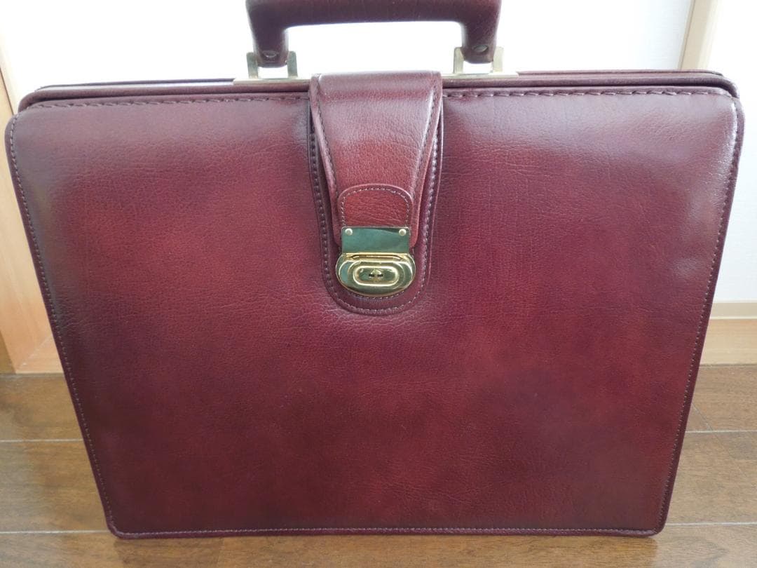 【しえもん】レザー製 バーガンディ ブリーフケース / 本革　鍵付き