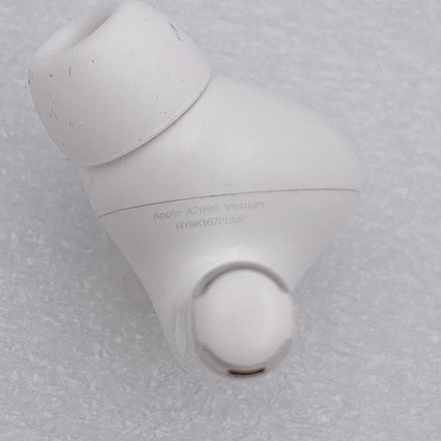 【美品】Apple AirPods Pro 第2世代 右耳のみ R片耳 正規品