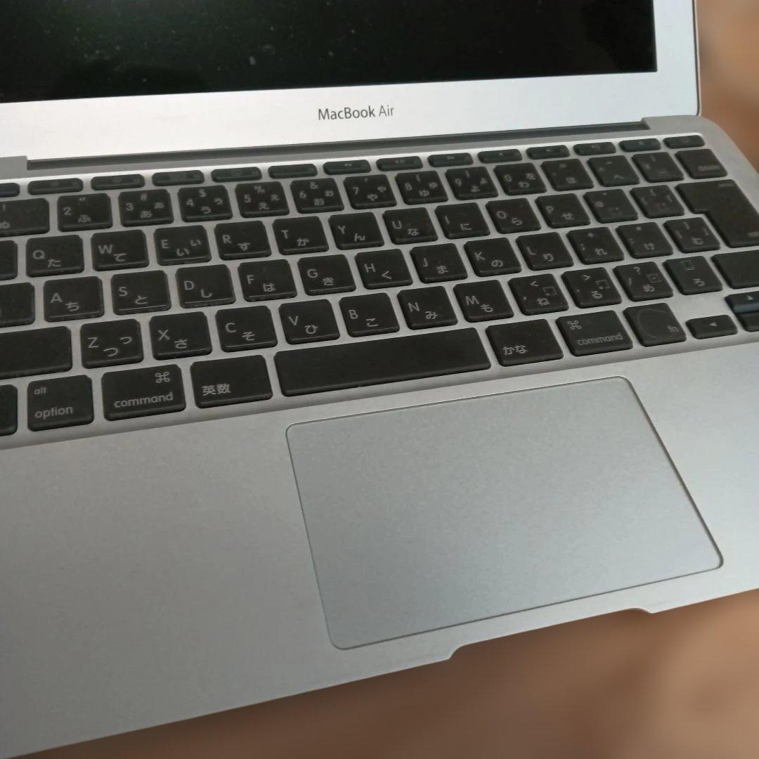 【ジャンク品】MacBook Air 日本語配列 充電器＆ディスクドライブ付き