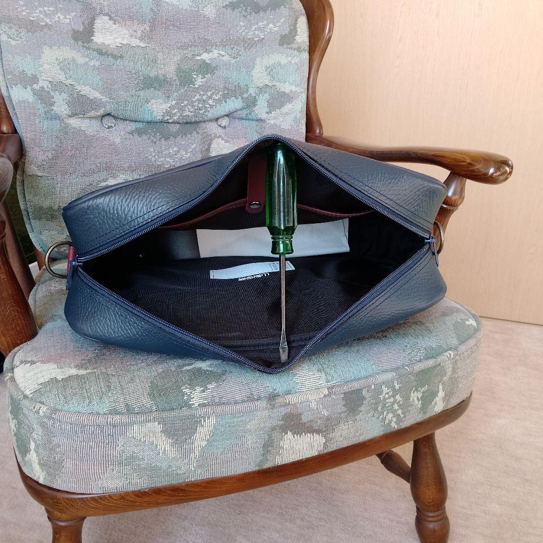 ☆本革スクール　バック　女の子用　通勤にも使える　3way パソコン入ります。