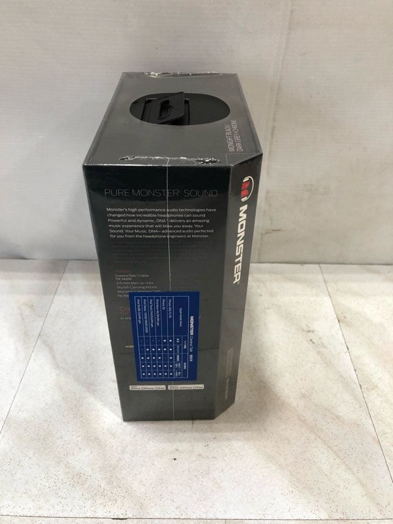 HF84【新品未開封】モンスター　ヘッドホンDNA