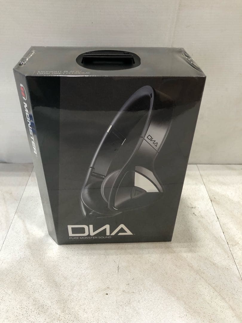 HF84【新品未開封】モンスター　ヘッドホンDNA