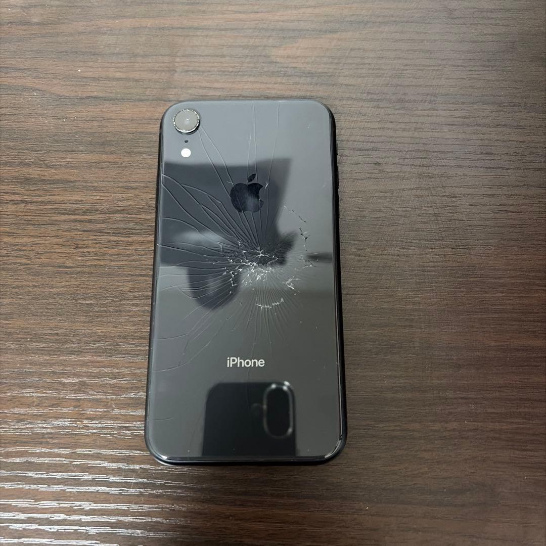 【背面割れ・カメラ傷あり】iPhone XR 128GB SIMフリー ブラック