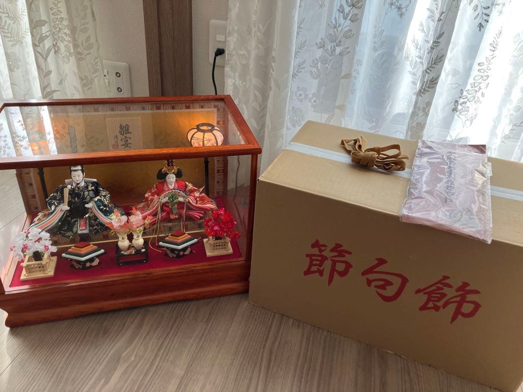 雛人形　新王ケース飾り・お手入れセット