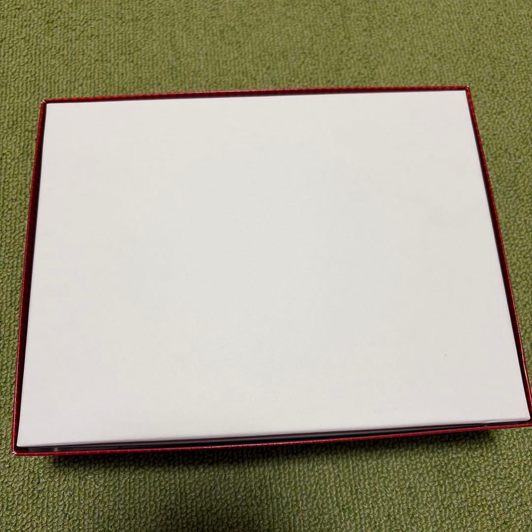 【カラフルピーチ】落ちた先はワンダーランド!? ジグゾーパズル【美品】