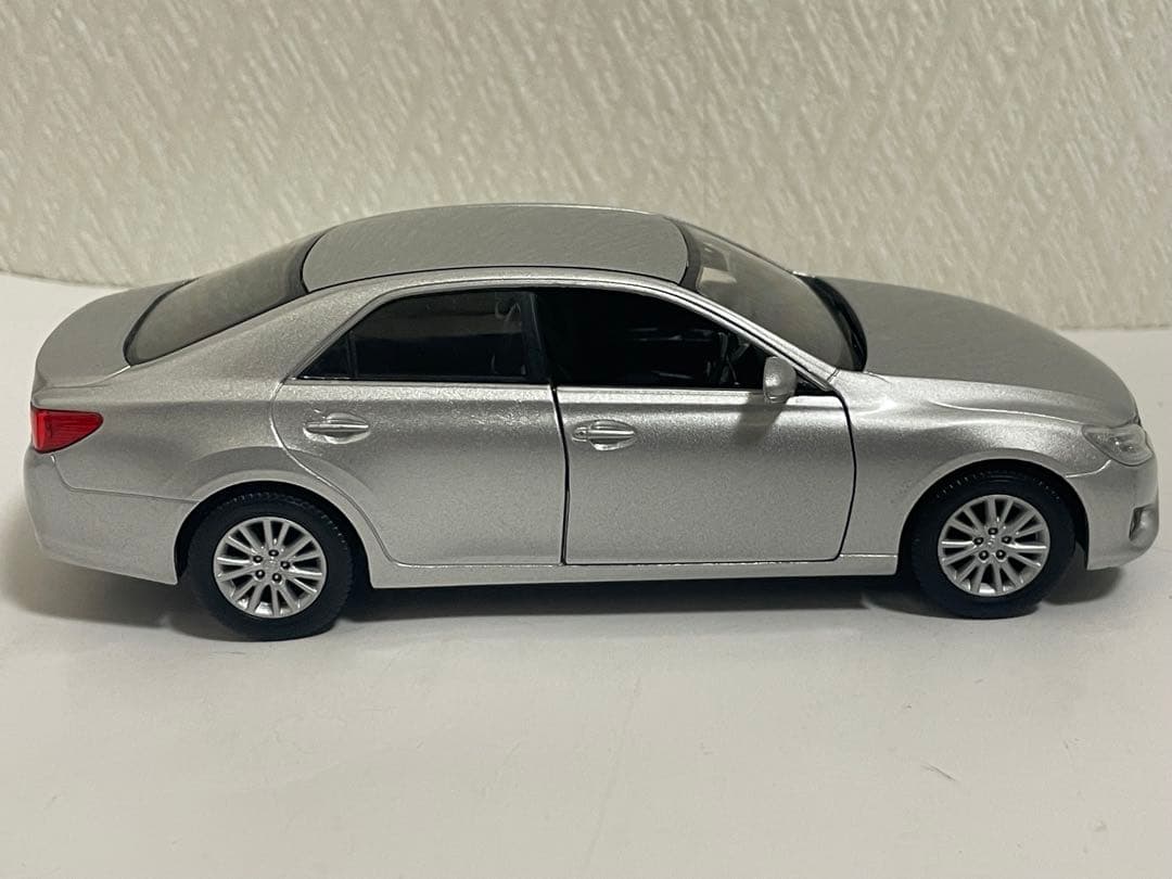 1/30 トヨタ マークX 250G 中期 カラーサンプル　非売品 シルバー