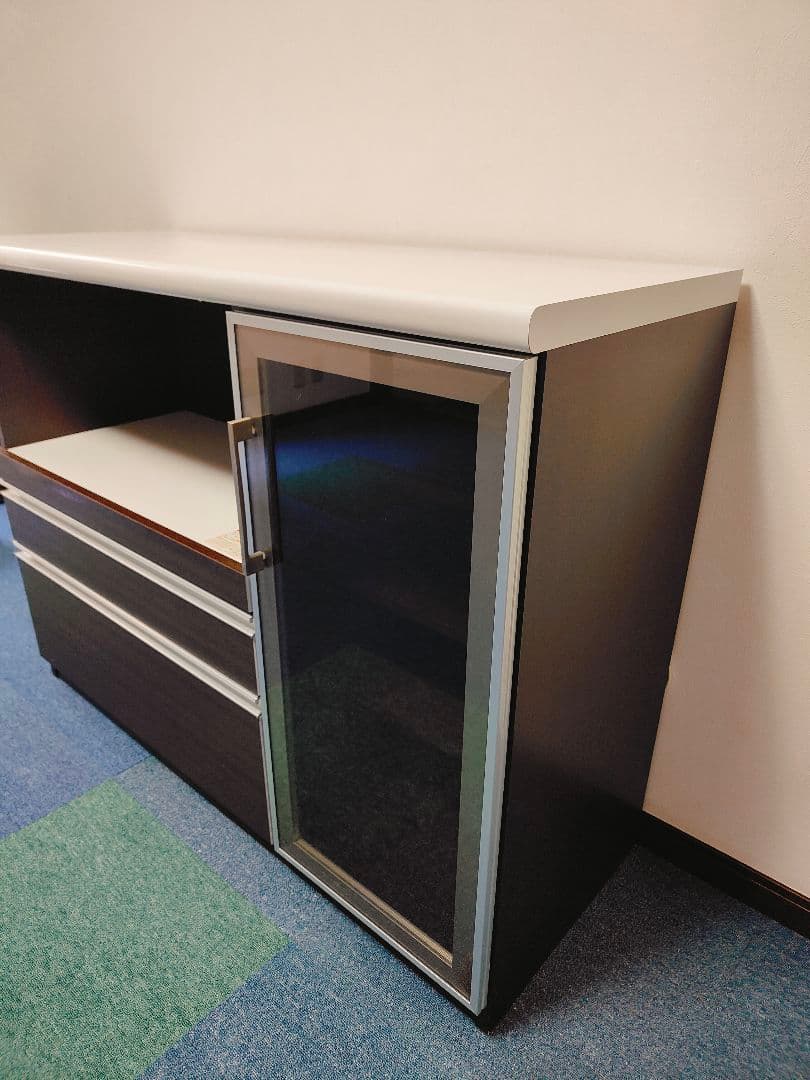 古賀家具★ダークブラウン 食器棚 引き出し付き