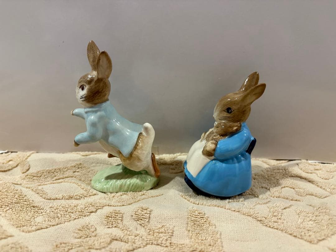 ロイヤルアルバート　ピーターラビット　置物　ジマイマ　トム　ミセスラビット