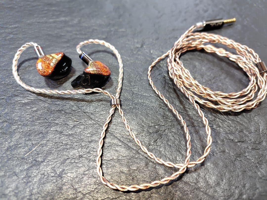 イヤホン AFUL Performer 8 4.4mm