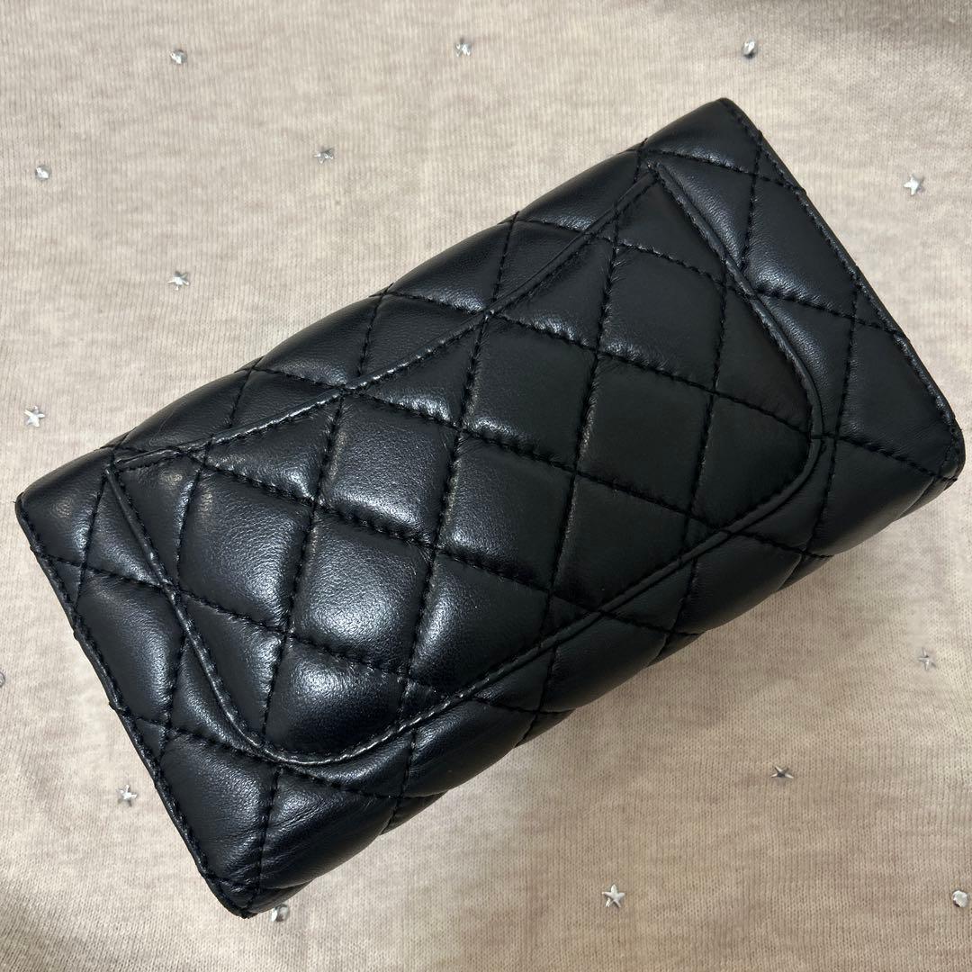 週末価格‼️ブラックレザーマトラッセ長財布　ノベルティ