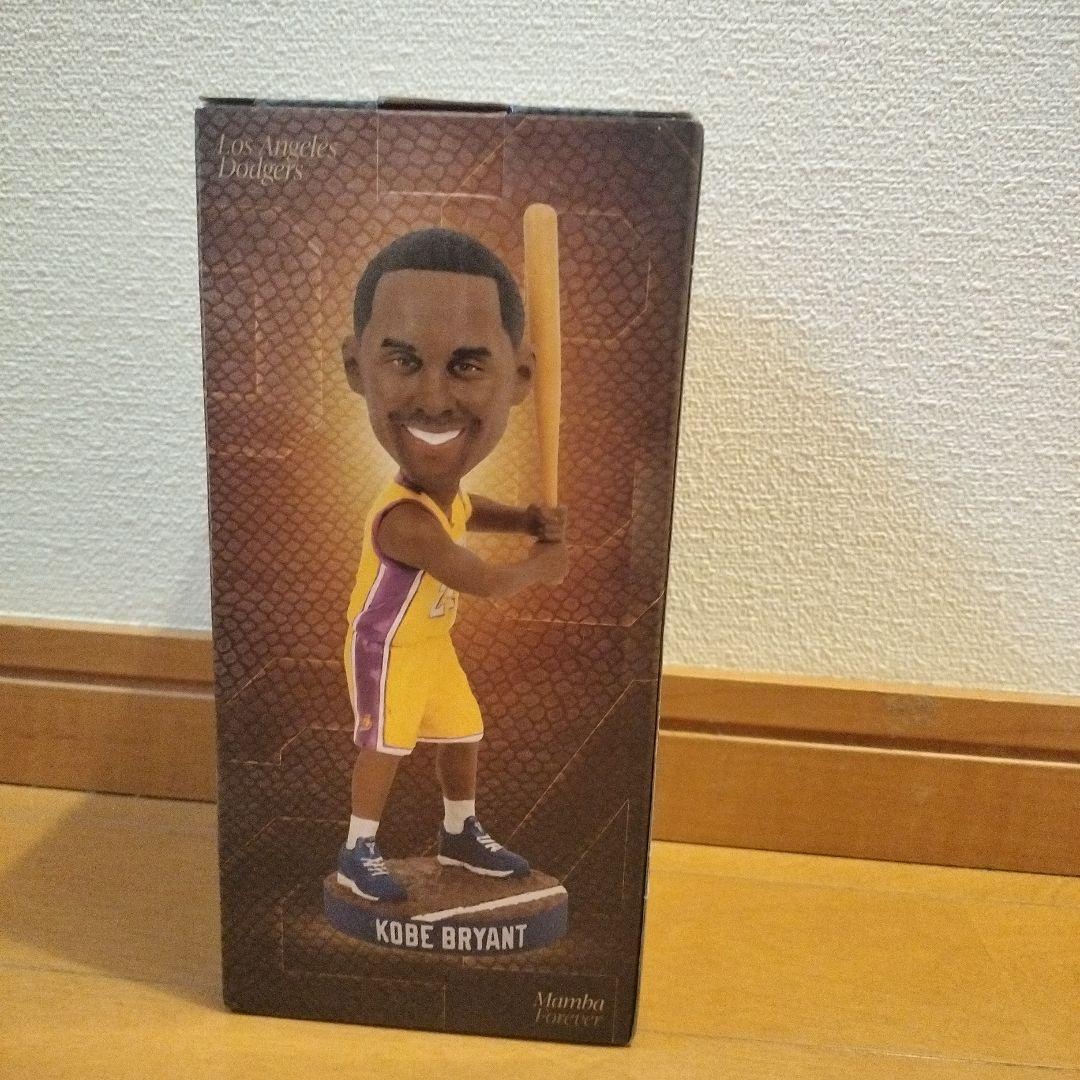 コービー ボブルヘッド