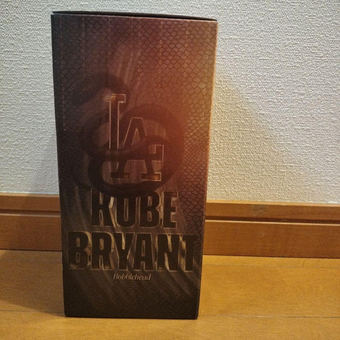 コービー ボブルヘッド