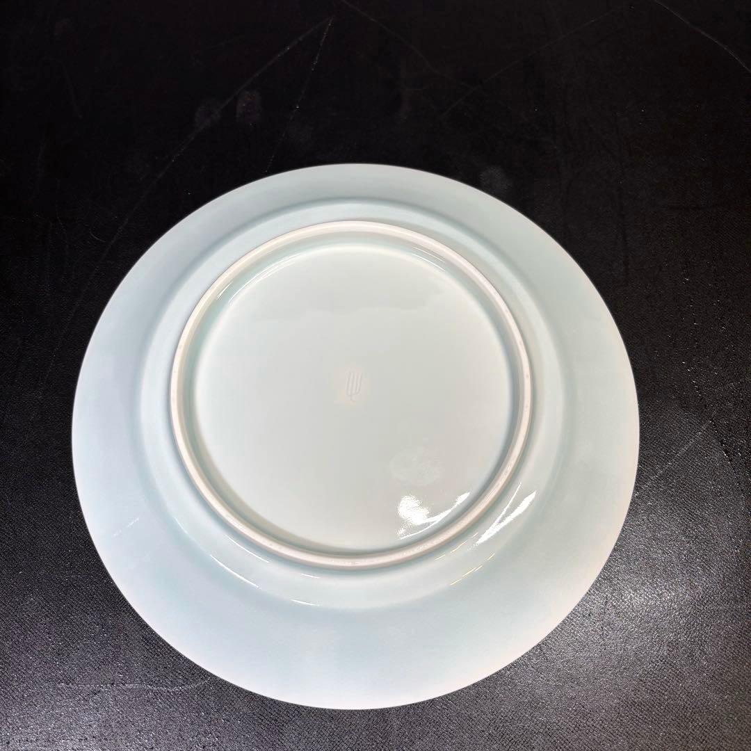 【未使用】　人間国宝 塚本快示 快山窯 青白磁路鳥草文　皿　木箱、共布付き