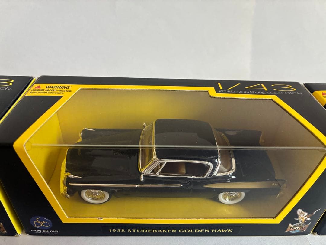 【未開封・廃盤】Road Signature クラシックカー　3台セット