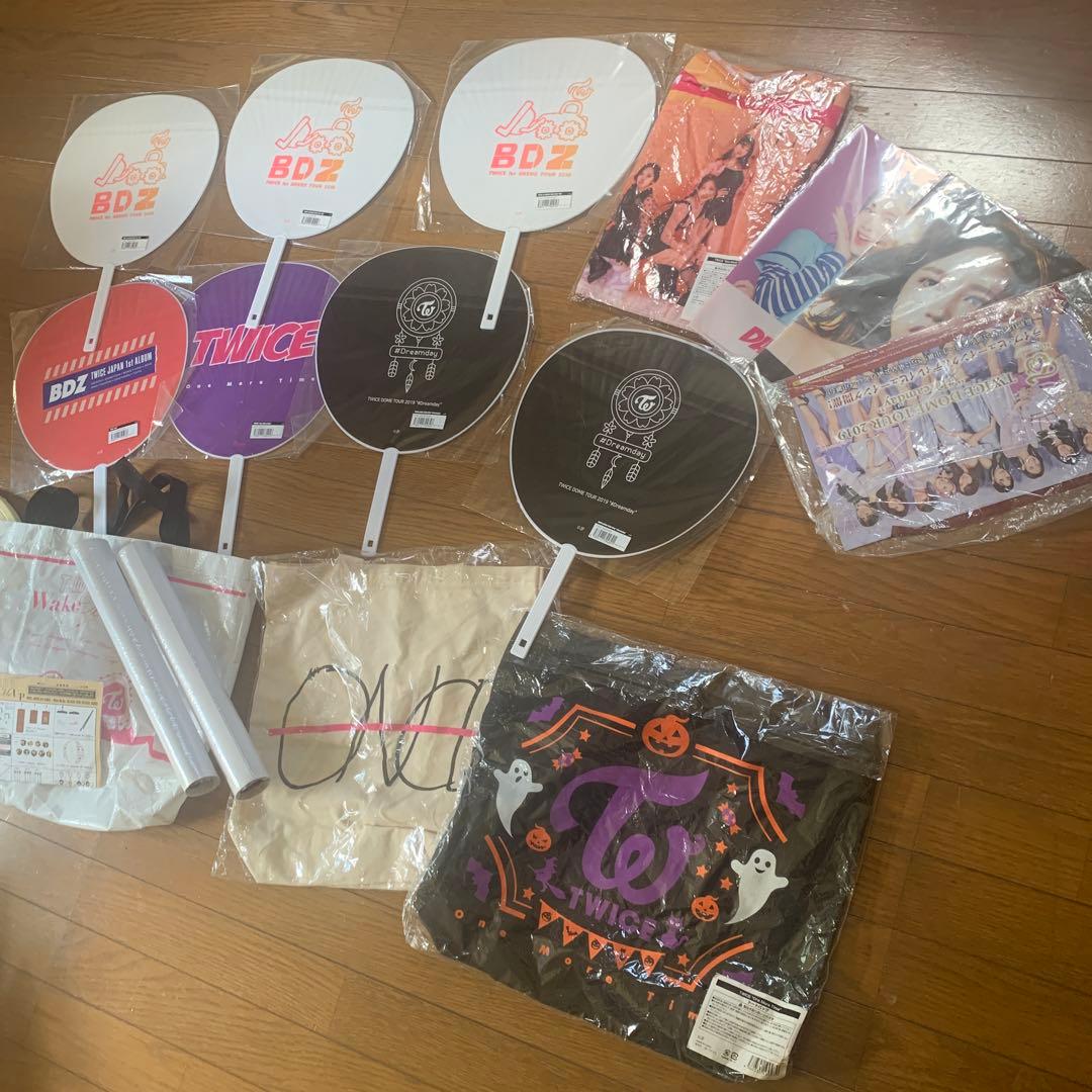 早い者勝ちです！！twice ライブグッズまとめ売り！！